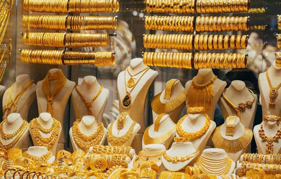 سعر الذهب في ختام التعاملات المسائية اليوم الاثنين.. ارتفاع عيار 21