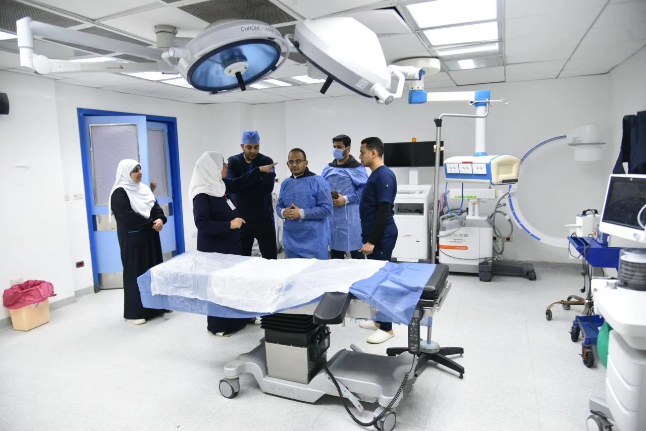 جانب من زيارة وفد الصحة لمستشفى بئر العبد
