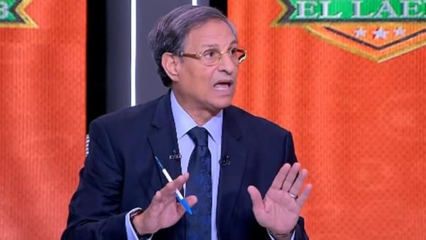 مصطفى يونس يروي ذكرياته مع الأهلي.. ما قصة ارتداء أول جاكيت وتيشرت أحمر؟