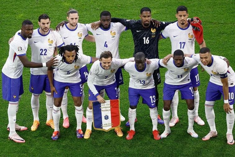 ديدييه ديشان: منتخب فرنسا يعول على جماهيره للثأر من كرواتيا غدا