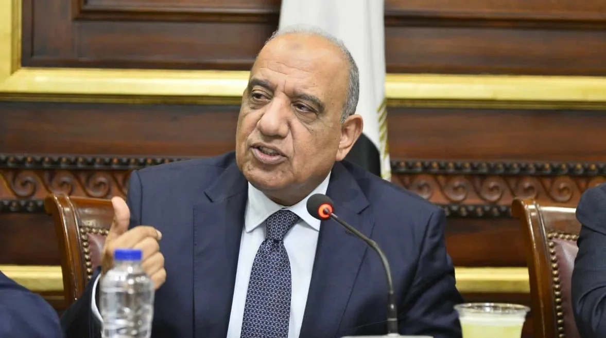 الكهرباء: تركيب العدادات الكودية للسيطرة على نسب الفقد بالمحافظات