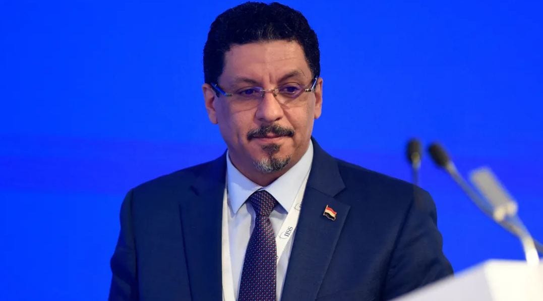 رئيس الوزراء اليمني يشيد بالدعم النوعي والمؤثر للهيئات السعودية الإنسانية في دعم العملية التنموية باليمن