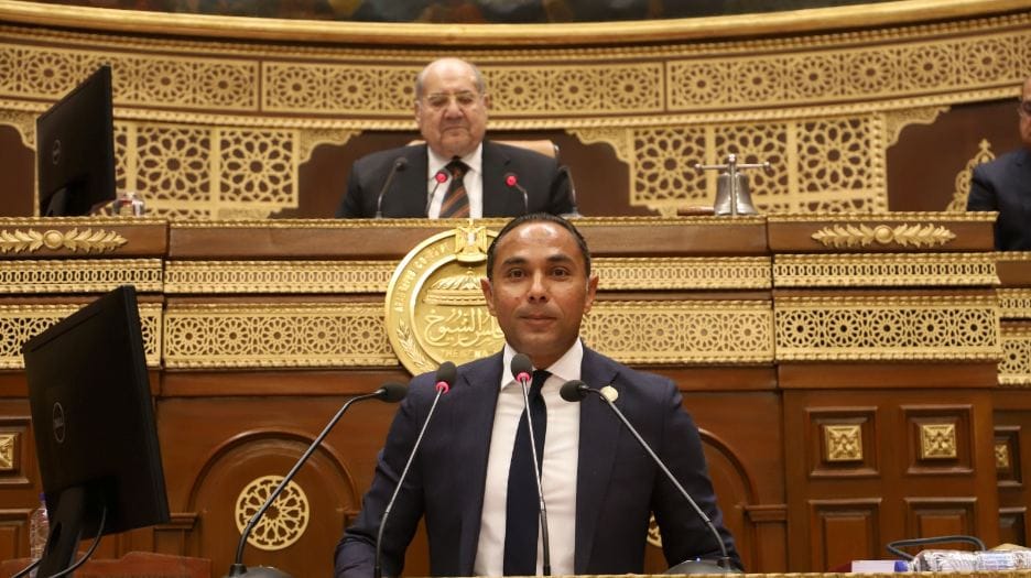 برلماني يثمن استجابة الرئيس السيسي لتوصيات “الشيوخ” بشأن تقليل زمن الإفراج الجمركي