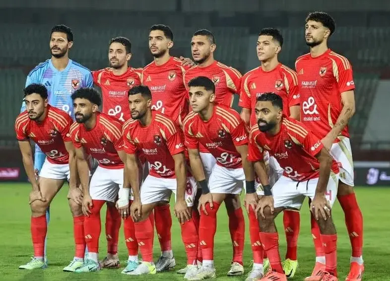 حقيقة تفاوض الأهلي مع مدرب ألماني لتولي قيادة الفريق.. مصدر يكشف التفاصيل