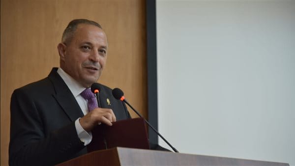 محافظ بورسعيد يعتمد تعريفة الركوب الجديدة