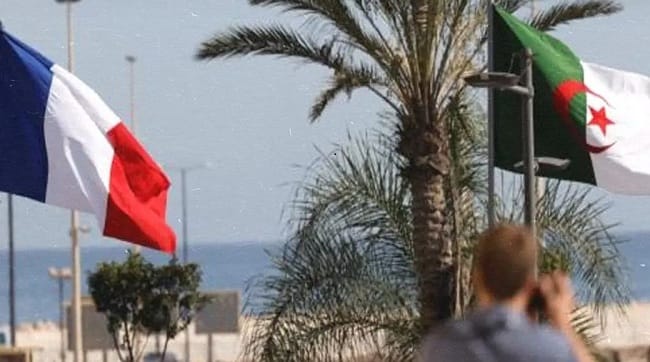 الحكومة الجزائرية تتوعد برد حازم تجاه القرار الفرنسي الأخير.. تفاصيل
