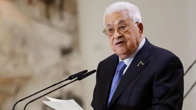 الرئيس الفلسطيني يؤكد احترام وحدة لبنان وسلامة أراضيه