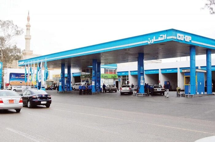 أول تعليق من وزارة البترول على وجود بنزين مغشوش في محطات الوقود