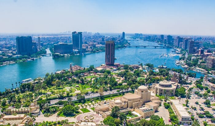 طقس معتدل غدا.. انخفاض درجات الحرارة ونشاط الرياح في المحافظات