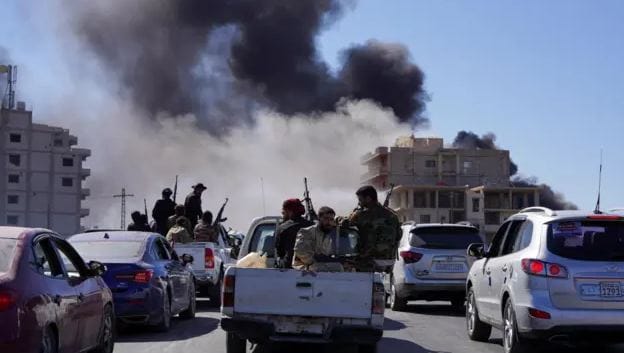 آلاف من أبناء القبائل العربية يتجهون إلى السويداء