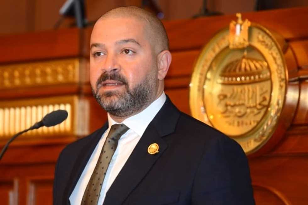 قرار عاجل من رابطة الأندية بشأن التحكيم قبل بداية الموسم الجديد