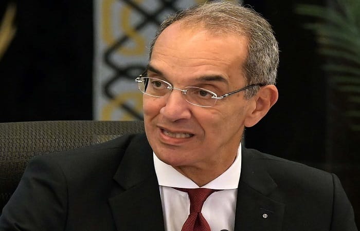 وزير الاتصالات عمرو طلعت