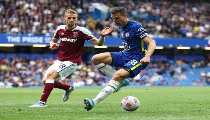 ملخص مباراة تشيلسي ووست هام في الدوري الإنجليزي.. “البلوز” يسحق “المطارق” بخماسية