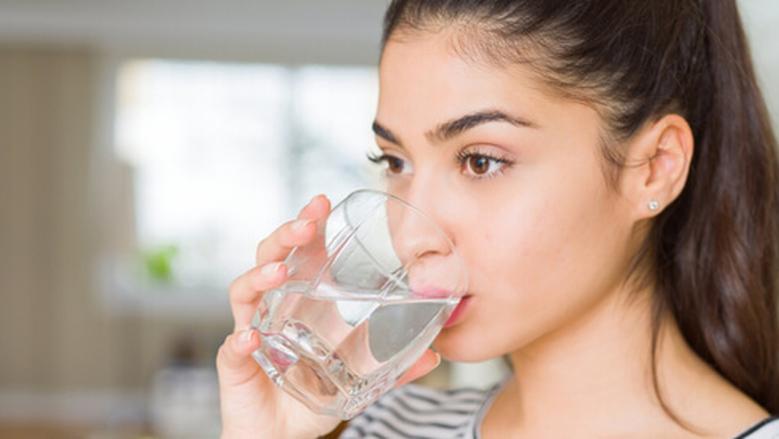 مخاطر قلة شرب الماء