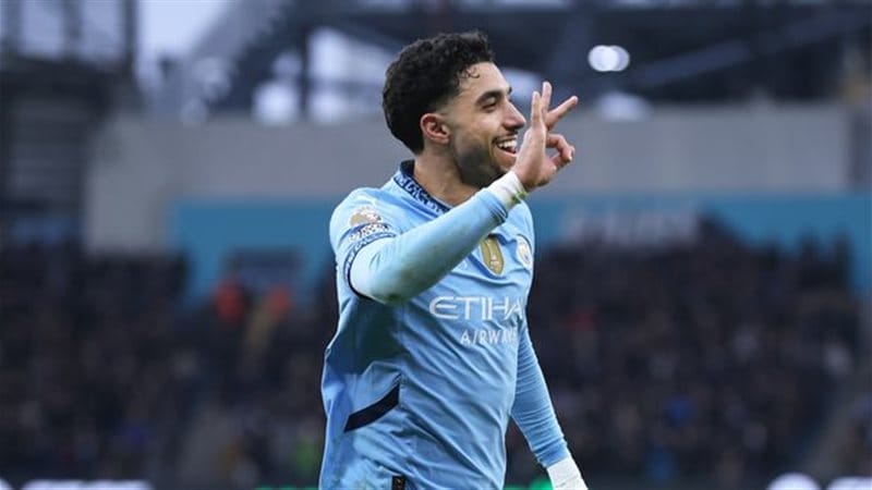 عمر مرموش يغيب عن ديربي مانشستر بالدوري الإنجليزي بعد إصابته مع المنتخب