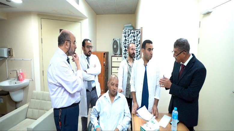 وزارة الصحة تنظم زيارة لخبير مصري عالمي في زراعة الأعضاء بمعهد ناصر
