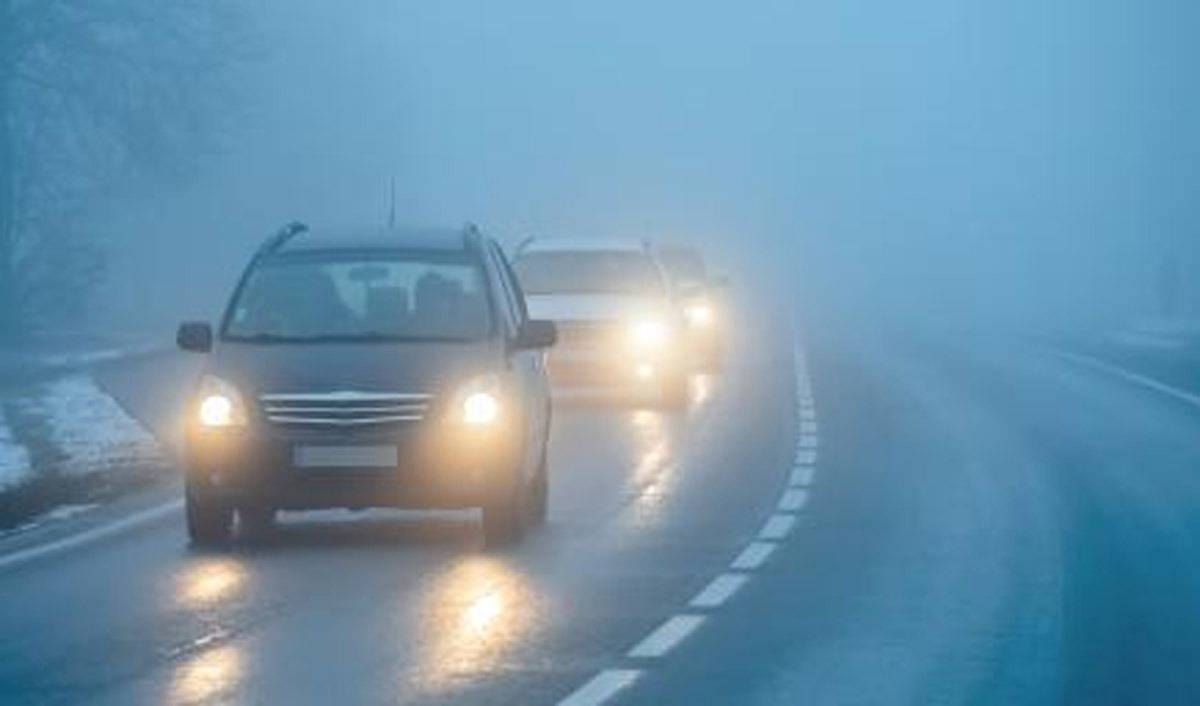 الثواني هتفرق في حياتك.. كيف تحمي نفسك من أضواء السيارات المقابلة على الطريق؟