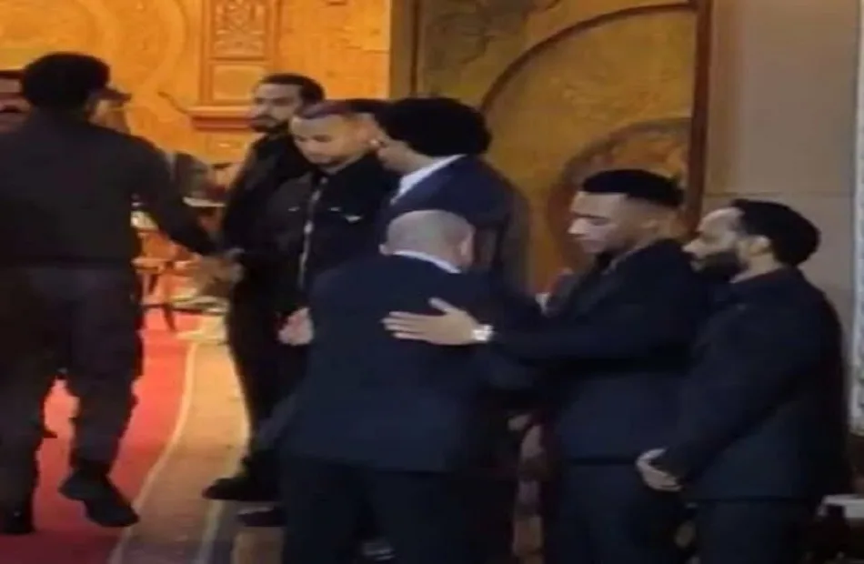 بدء عزاء والد الفنان محمد رمضان بحضور المشاهير ونجوم الفن