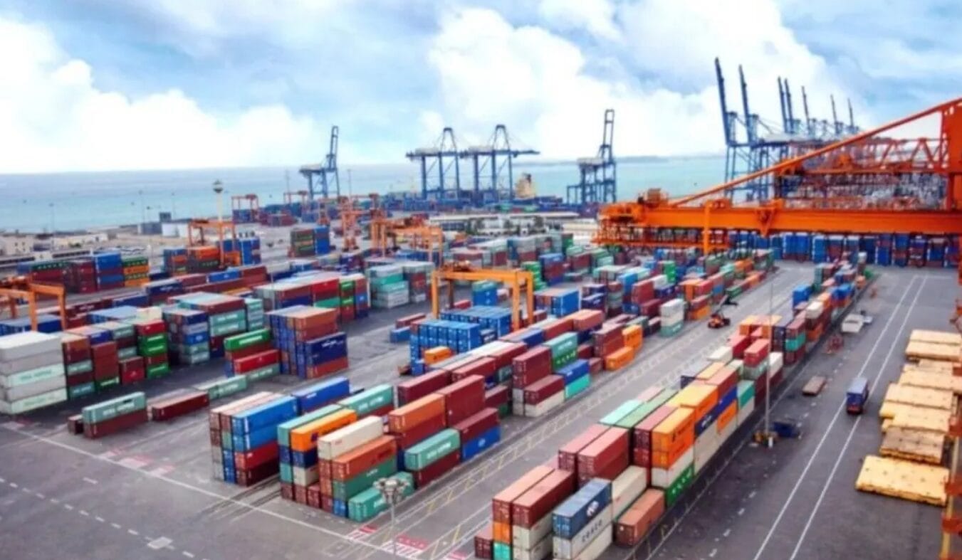 الصادرات السعودية النفطية تسجل ارتفاعا على أساس سنوي لتصل إلى 70.1 مليار ريال