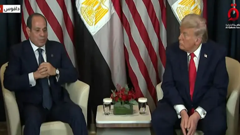 الرئيس السيسي يشكر نظيره الأمريكي على جهوده في التعامل مع أصعب قضايا المنطقة