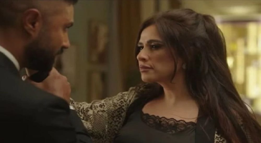 ياسمين عبد العزيز