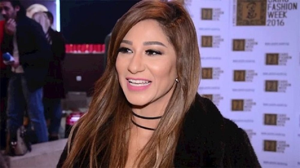 الفنانة إنجي شرف تنجو من حادث سير مروع.. وتكشف تفاصيل اللحظات الصعبة