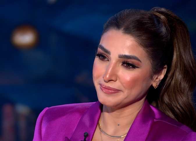 الفنانة روجينا