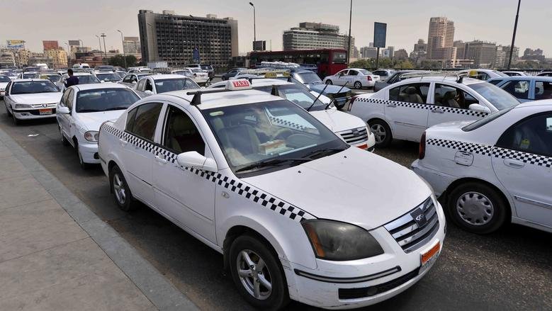 قرار عاجل بشأن التاكسي وربع النقل ضمن مشروع سيارات الشباب